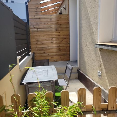 Appartement avec terrasse - M4 Lucie Aubrac Bagneux  Extérieur photo