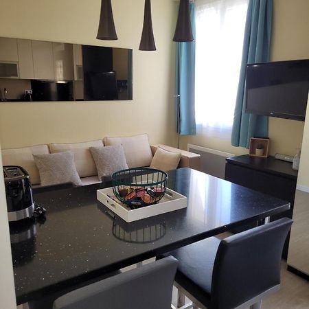 Appartement avec terrasse - M4 Lucie Aubrac Bagneux  Extérieur photo