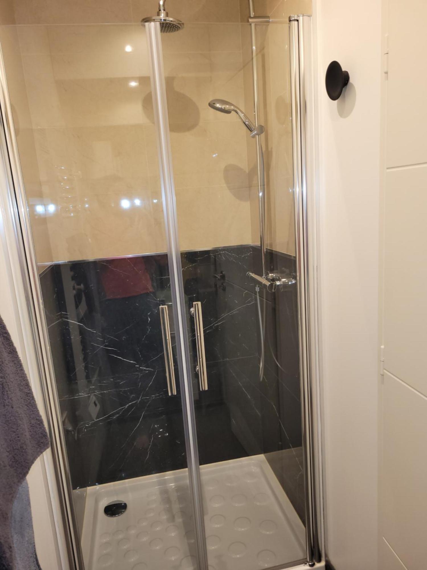 Appartement avec terrasse - M4 Lucie Aubrac Bagneux  Extérieur photo